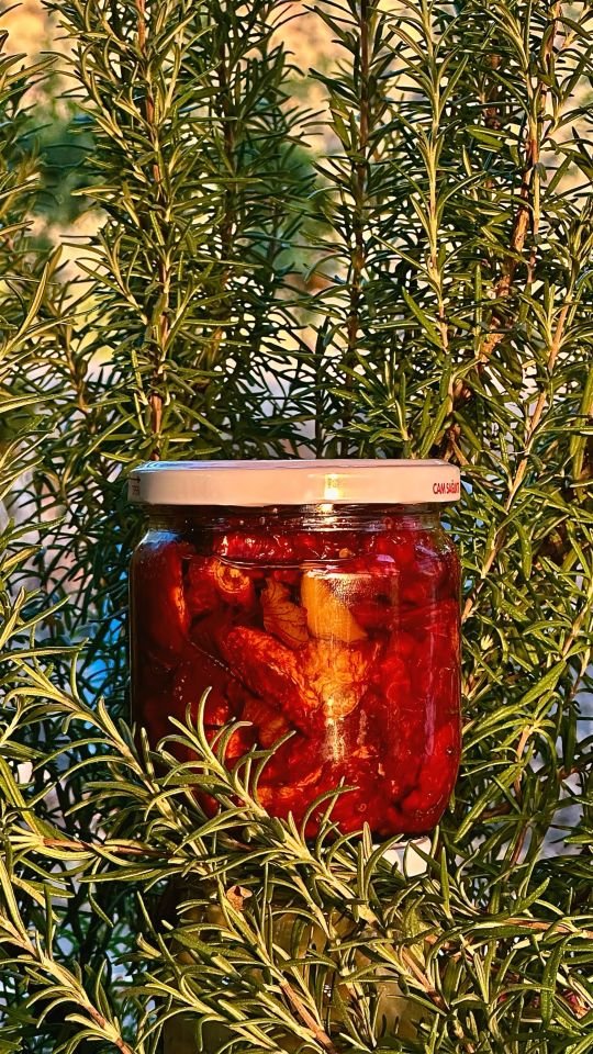 Kahvaltılık Cevizli Zeytinyağlı Kuru Domates (425 cc)