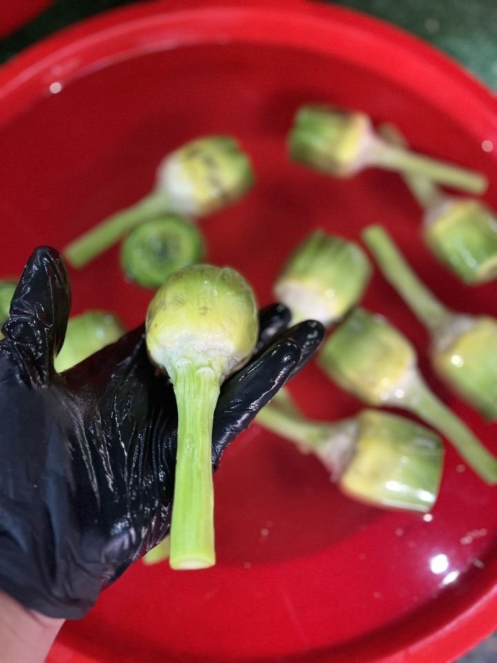 Saplı Kalp Enginar (12 Adet) limonlu suda